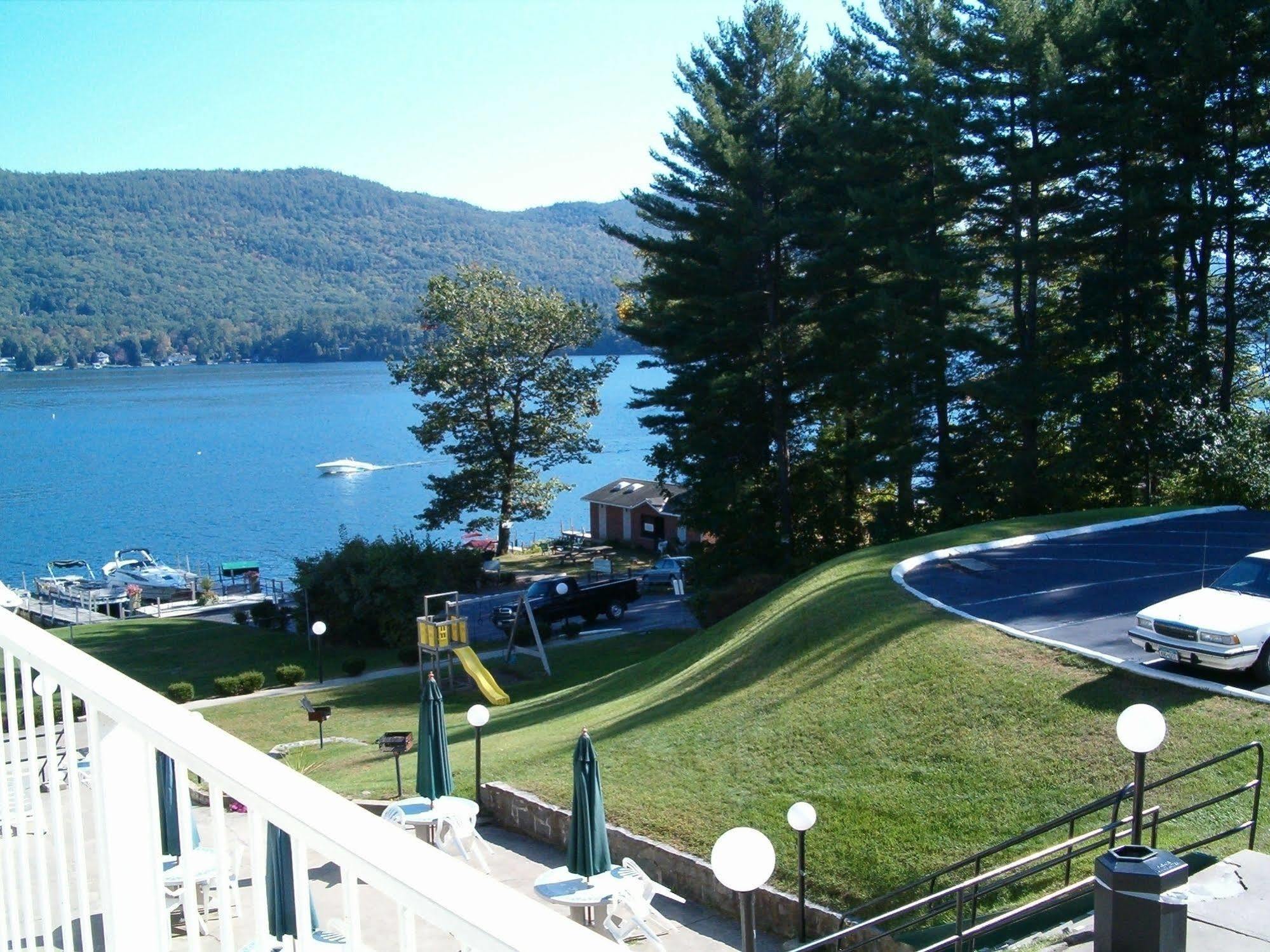 Lakefront Terrace Resort Lake George Exterior foto